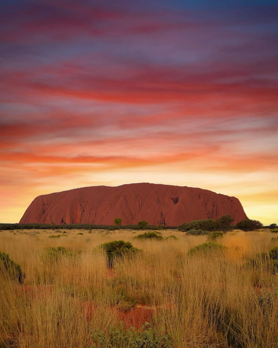 Explore the Majestic Uluru: Experience the Wonders of an Uluru Excursion